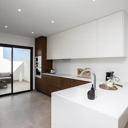 Apartman Duplex Vista Horizonte Mar Com Jacuzzi E Barbecue